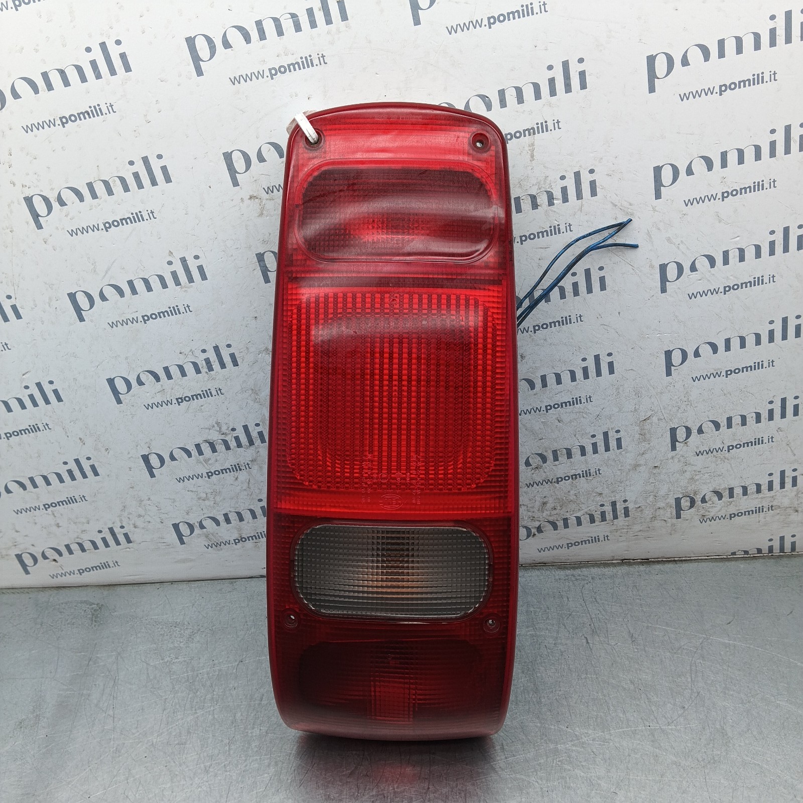 Pomili Fanaleria Fanale posteriore sinistro Caravan Hymer Knaus Hobby usato