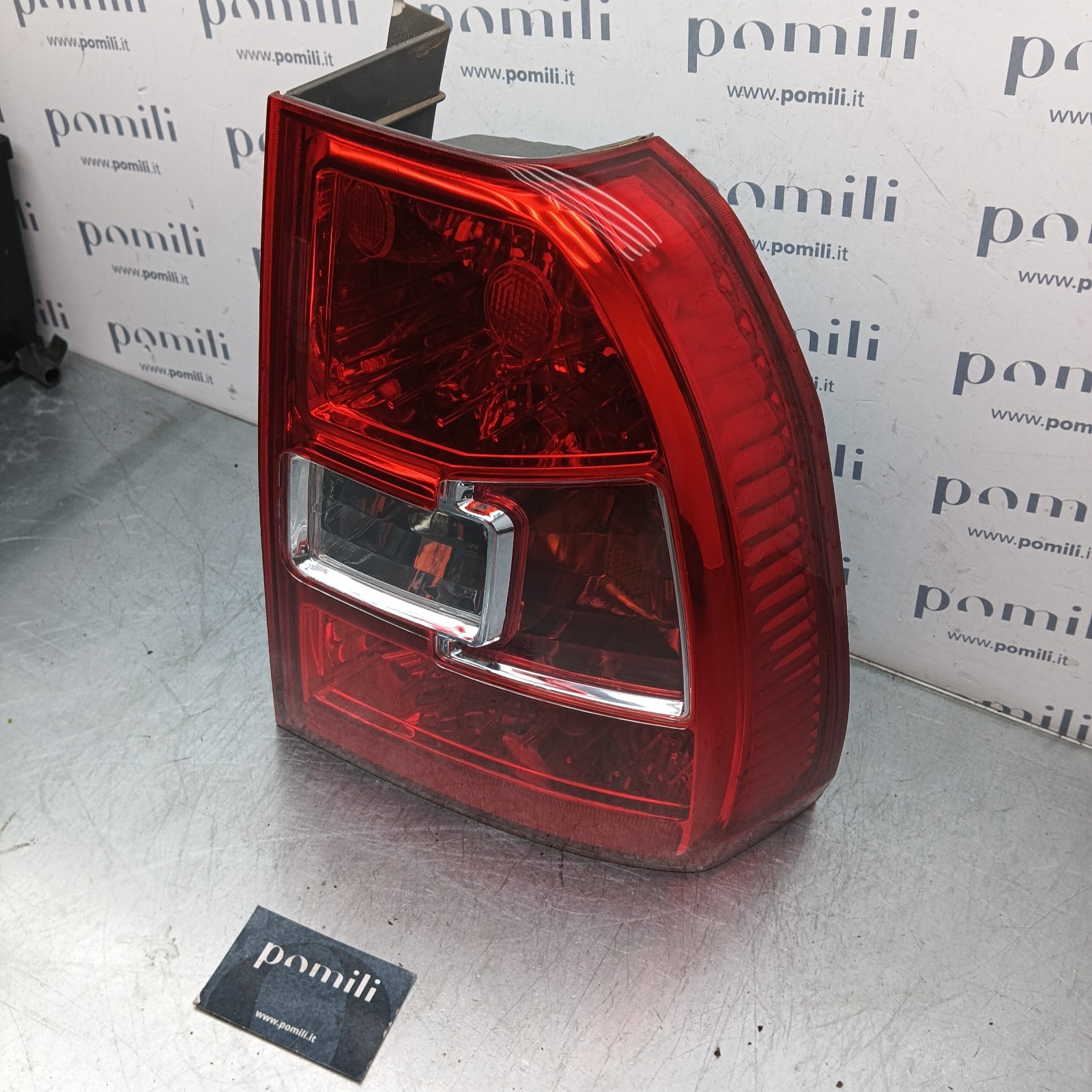 Pomili Fanaleria Kia SportAge II 92402-030 fanale posteriore destro usato