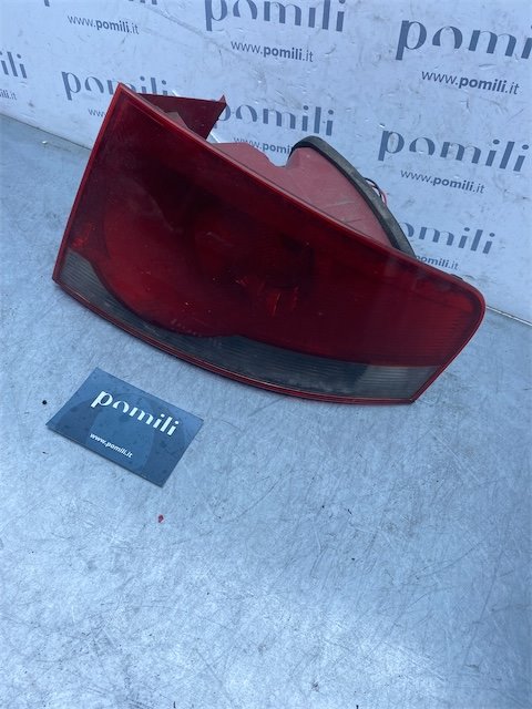 Pomili Fanaleria Fanale post. parte est. DX SEAT ALTEA (5P) (03/04>) fanale posteriore destro