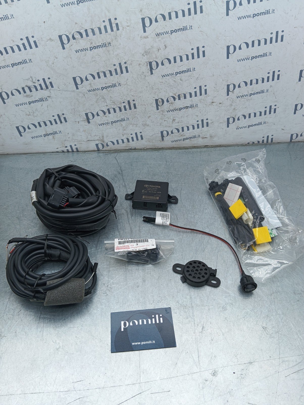 Pomili Elettronica/batteria ibride Toyota Yaris PW501-0D100 kit sensori parcheggio anteriori