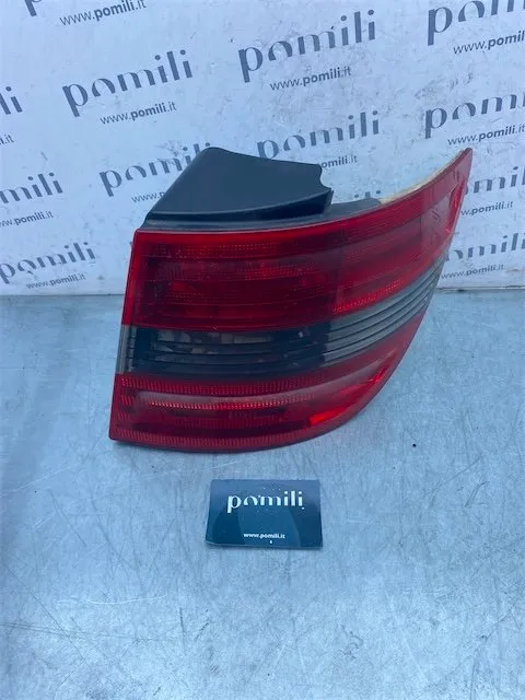 Pomili Fanaleria Mercedes-Benz Classe B T245 fanale posteriore destro