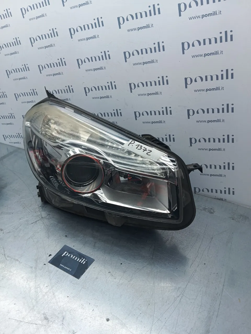Pomili Fanaleria Faro anteriore destro Nissan Qashqai 26010BR00B usato