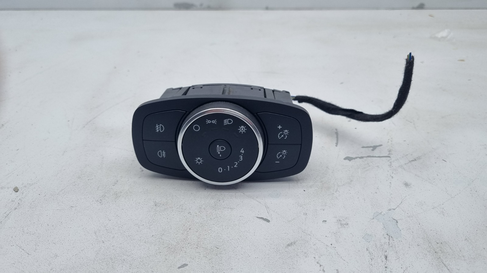 Pomili Rivestimenti interni e parti interne Ford Fiesta VII 10337182-01 interruttore luci