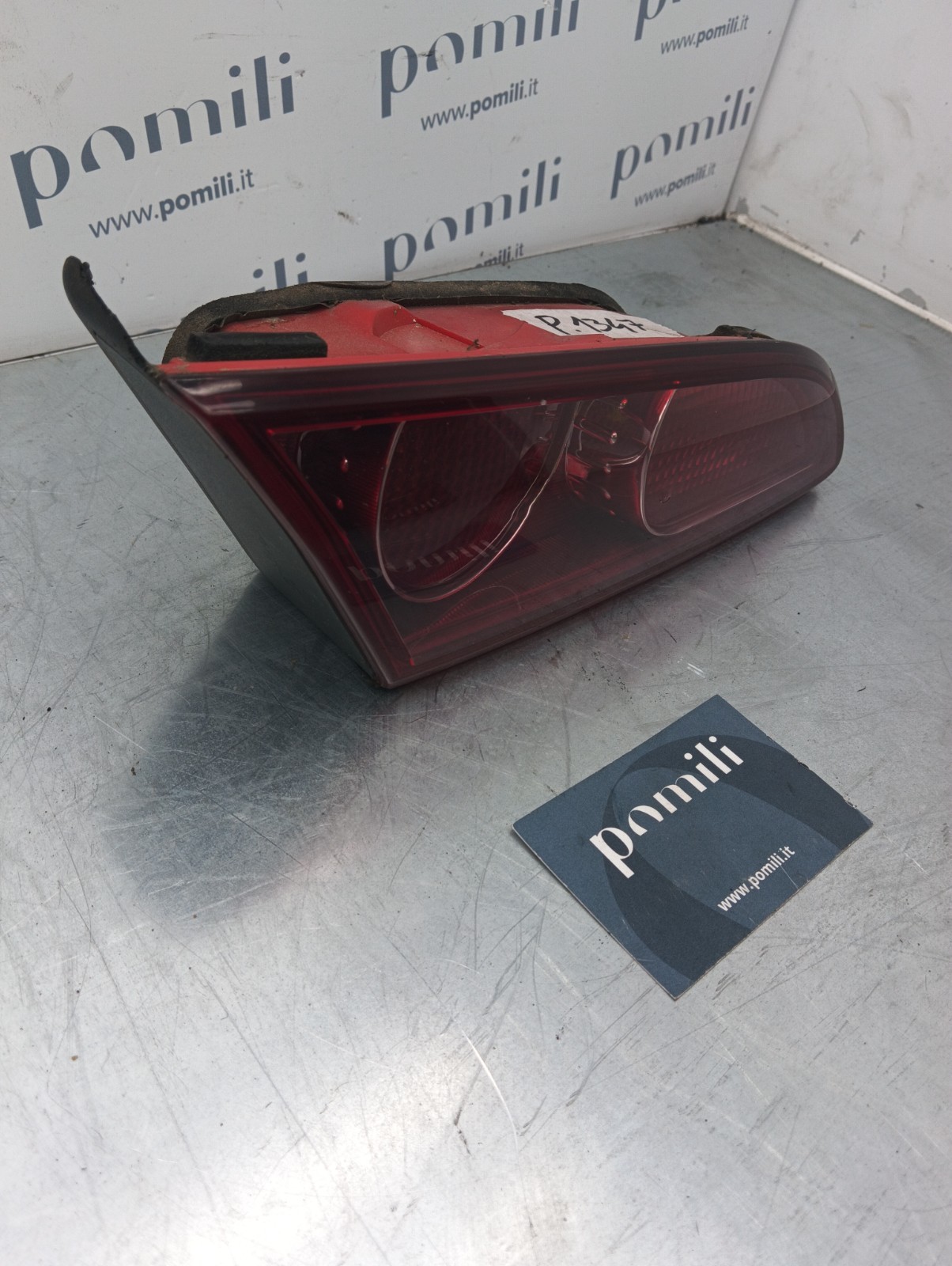 Pomili Fanaleria Alfa Romeo 159 fanalino portellone sinistro 27802002 usato