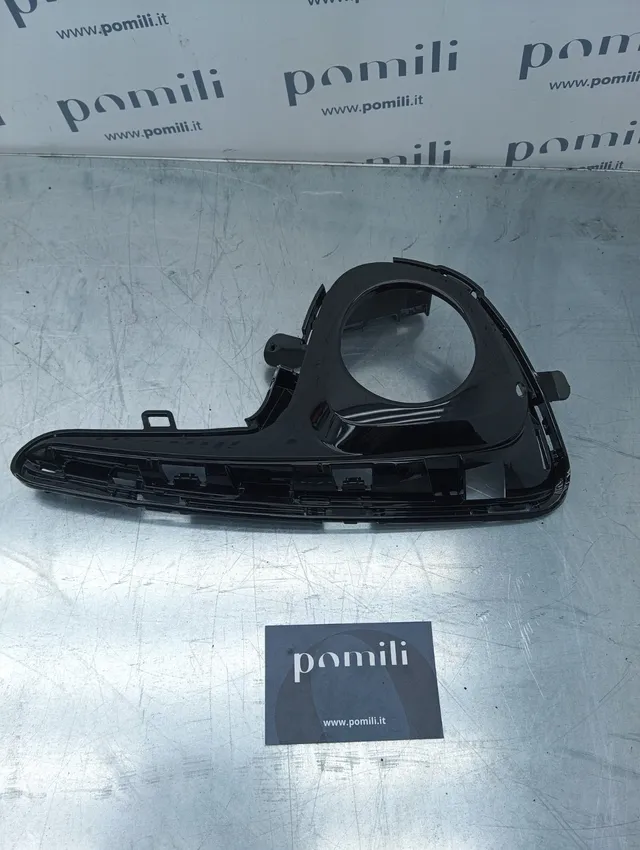 Pomili Fanaleria Toyota Yaris Cover fendinebbia destra 81481-0D360