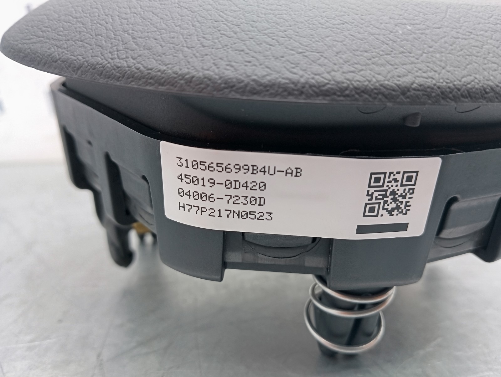 Pomili Dispositivi di sicurezza Modulo airbag volante Toyota Yaris III