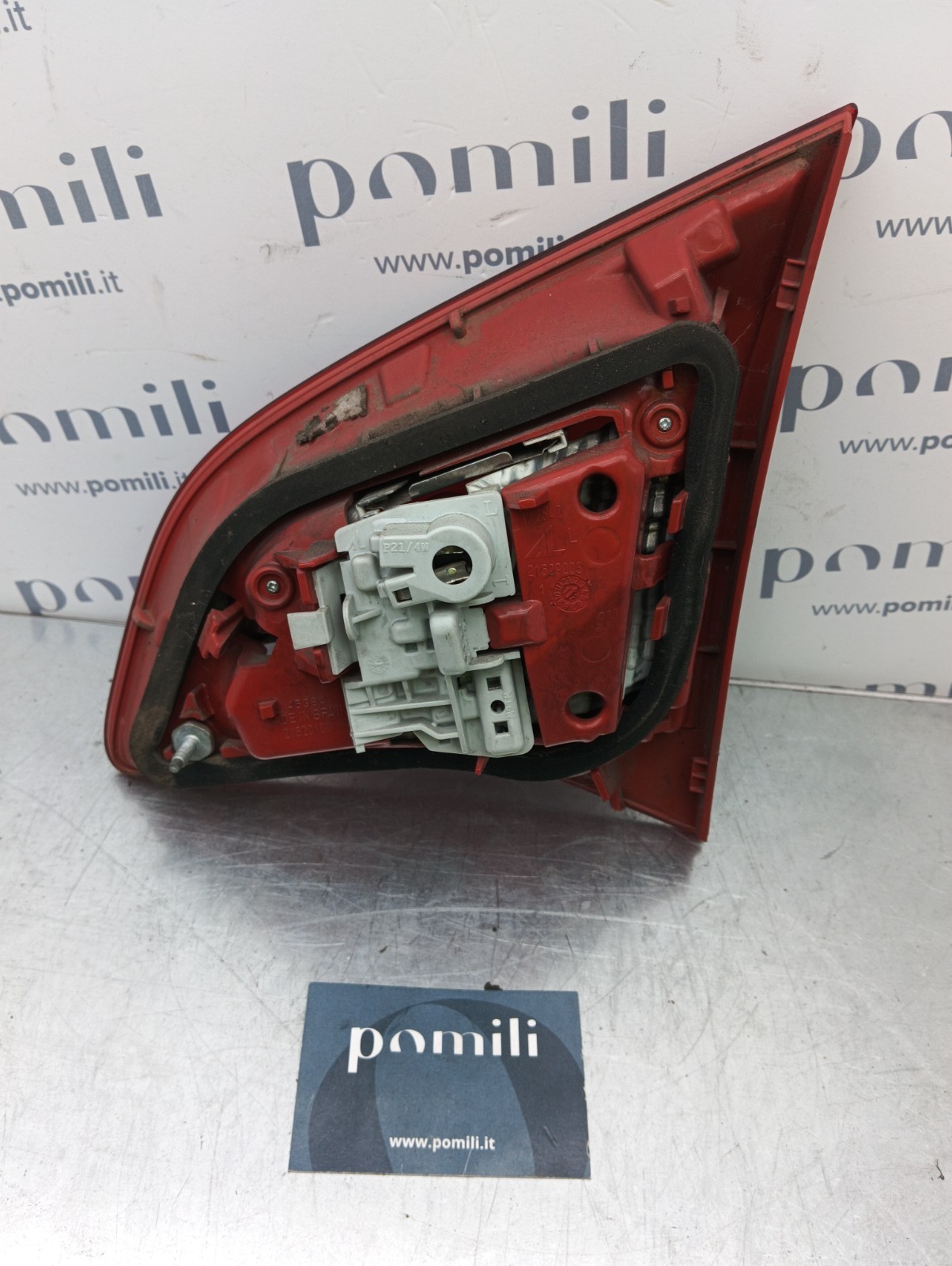 Pomili Fanaleria Opel Meriva 21620101 fanale portellone sinistro usato