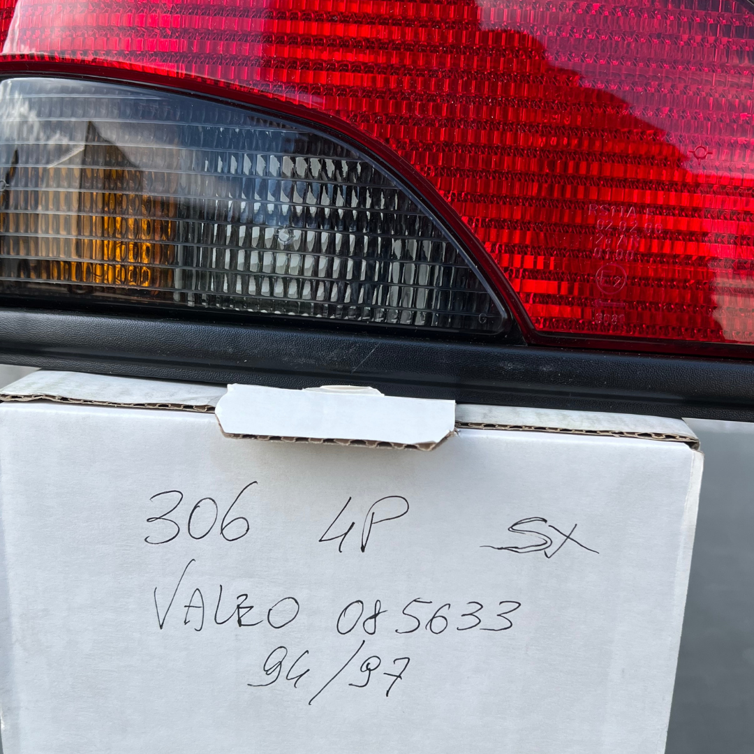 Valeo Fanaleria 085633 fanale posteriore sinistro Peugeot 306