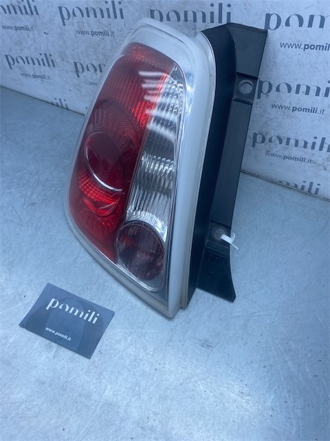 Pomili Fanaleria Fanale posteriore sinistro FIAT 500 3P 07/07-01/15