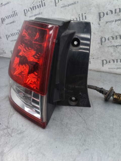 Pomili Fanaleria CITROEN C-CROSSER (08/07>01/13<) fanale posteriore sinistro esterno