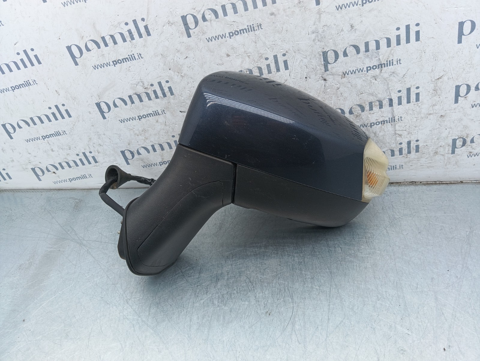 Pomili Cristalli Ford Kuga specchietto sinistro 8 pin usato