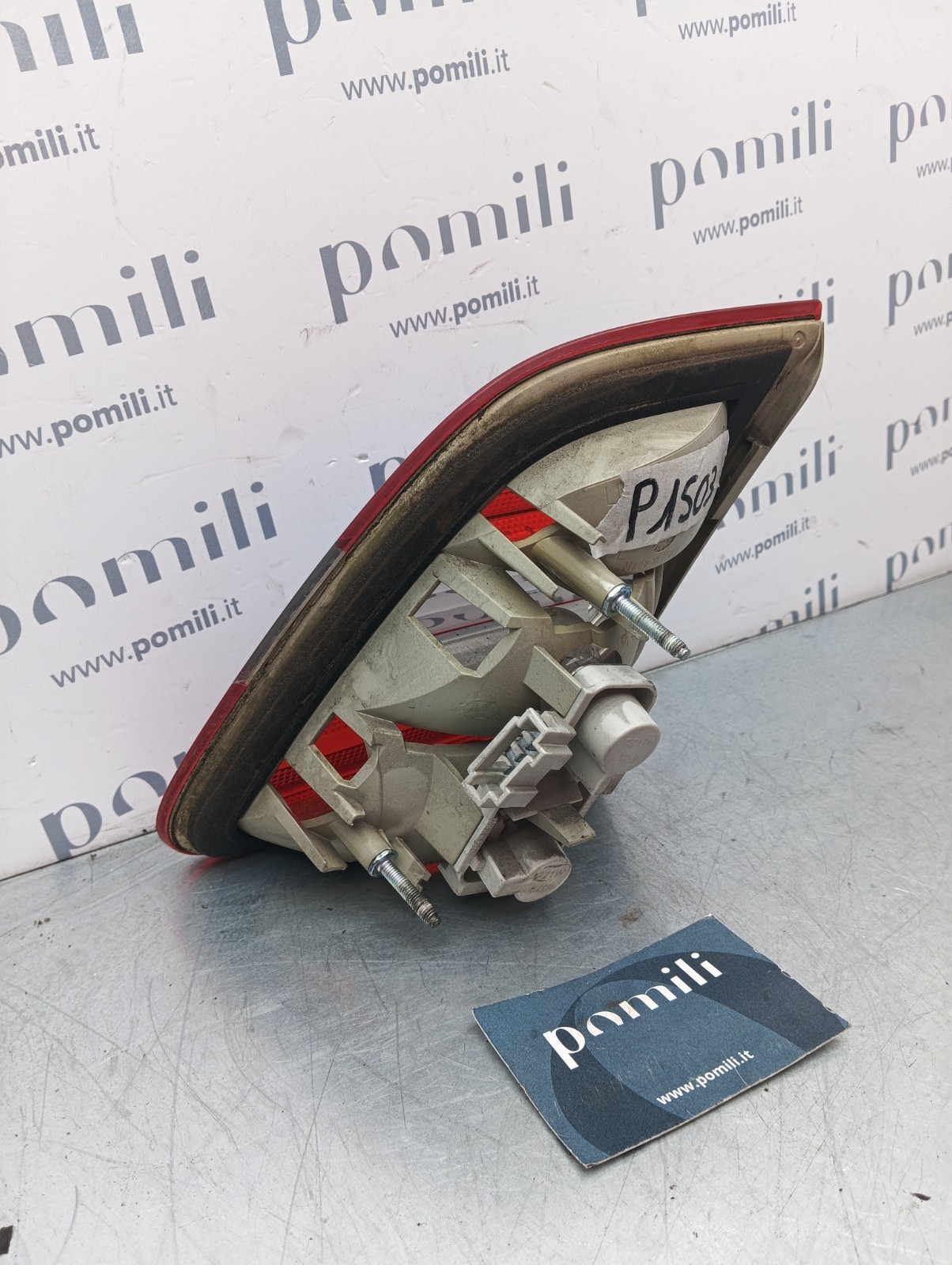 Pomili Fanaleria Fanale posteriore sinistro portellone Mercedes-Benz B180 A1698200577 usato