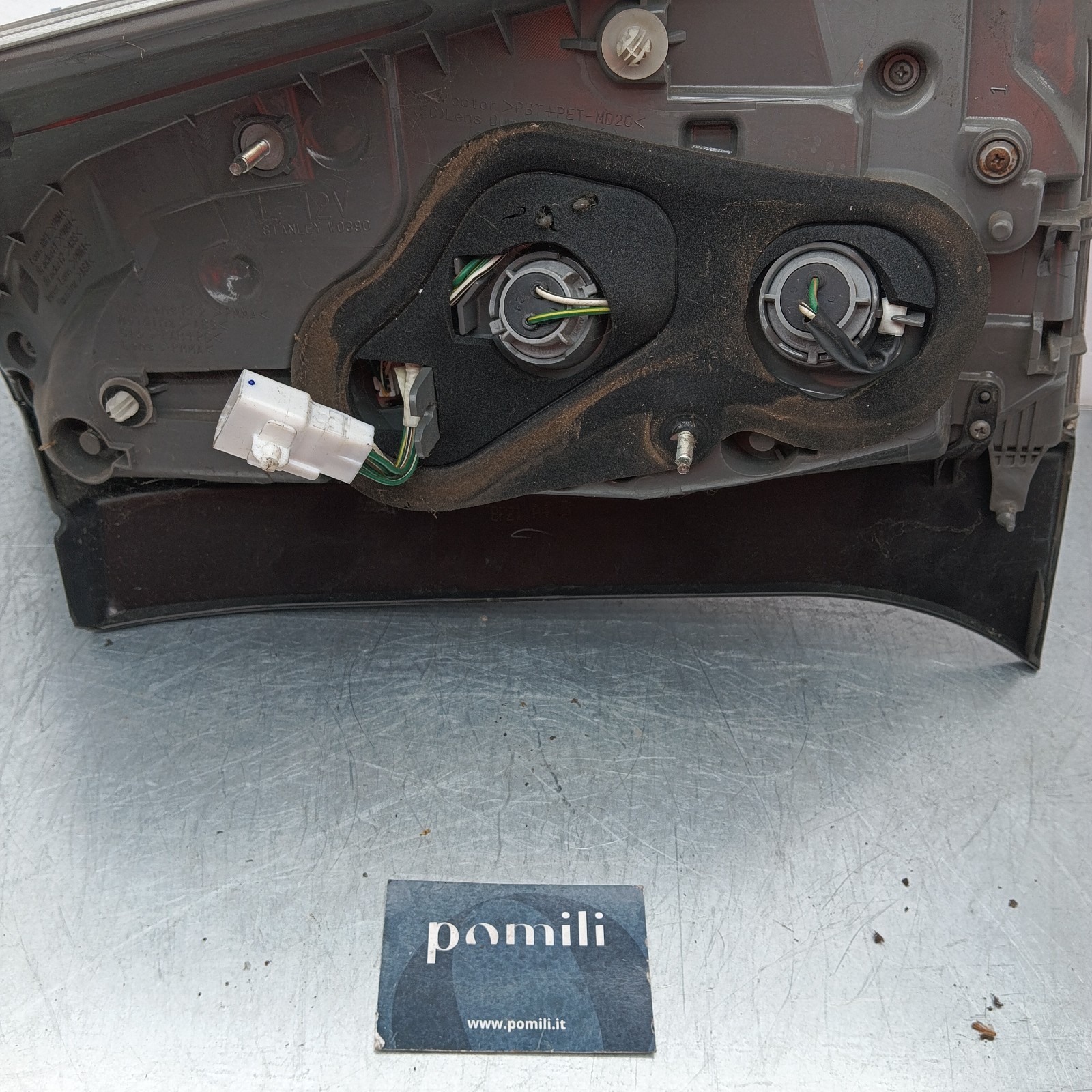 Pomili Fanaleria Fanale posteriore sinistro Toyota Prius (2009-2015) 81561‑47130 usato