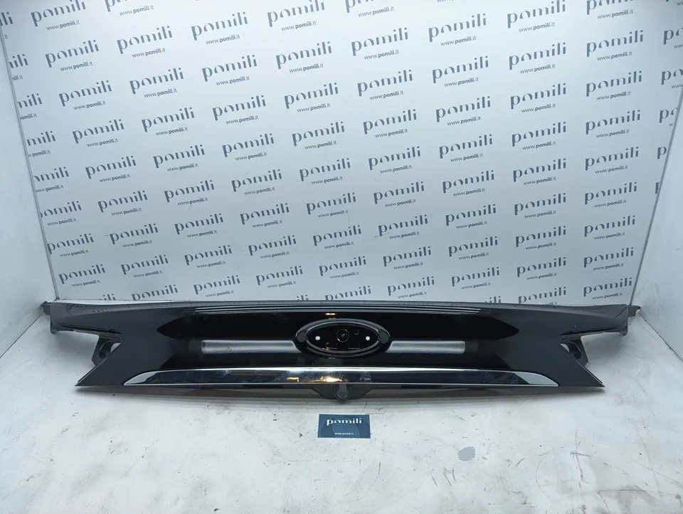 Pomili Lamierati esterni Ford Edge inserto portellone posteriore KTB R43401 AE