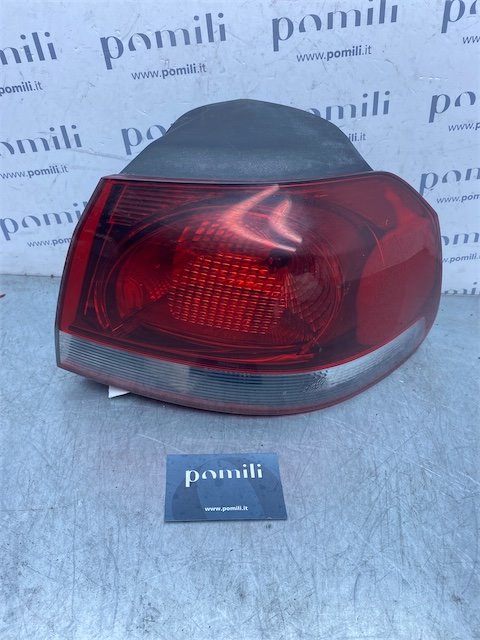 Pomili Fanaleria Golf base fanale posteriore parte esterna S002