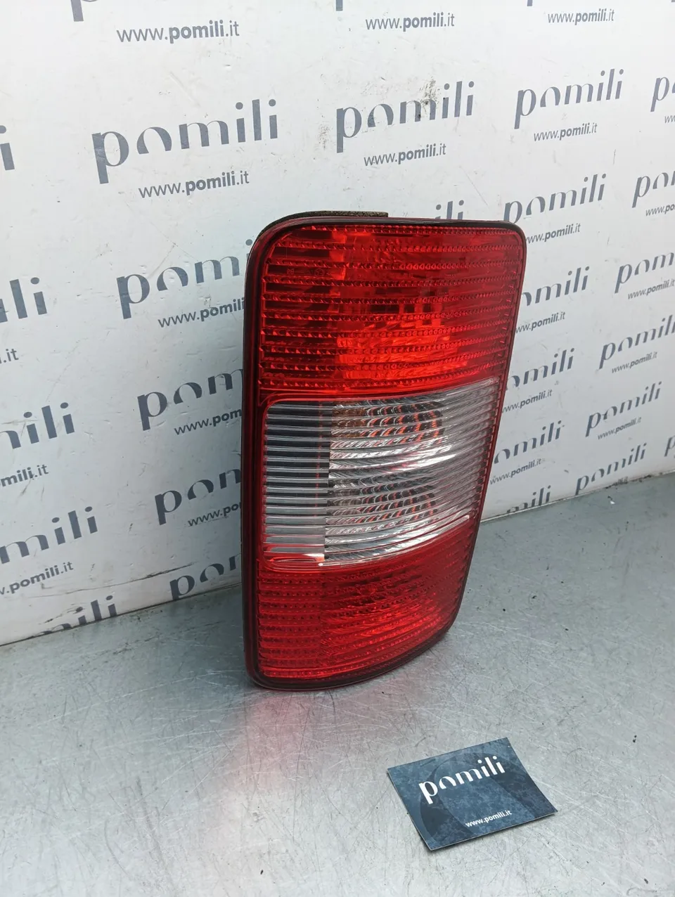 Pomili Fanaleria Fanale posteriore destro Volkswagen Caddy III 2K0945112A usato