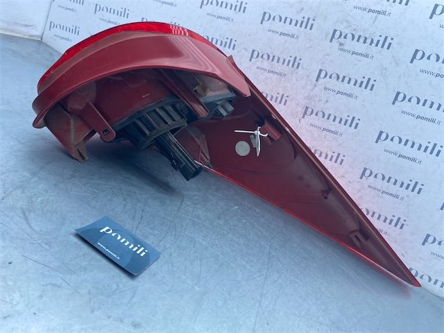 Pomili Fanaleria Peugeot 207 fanale posteriore sinistro