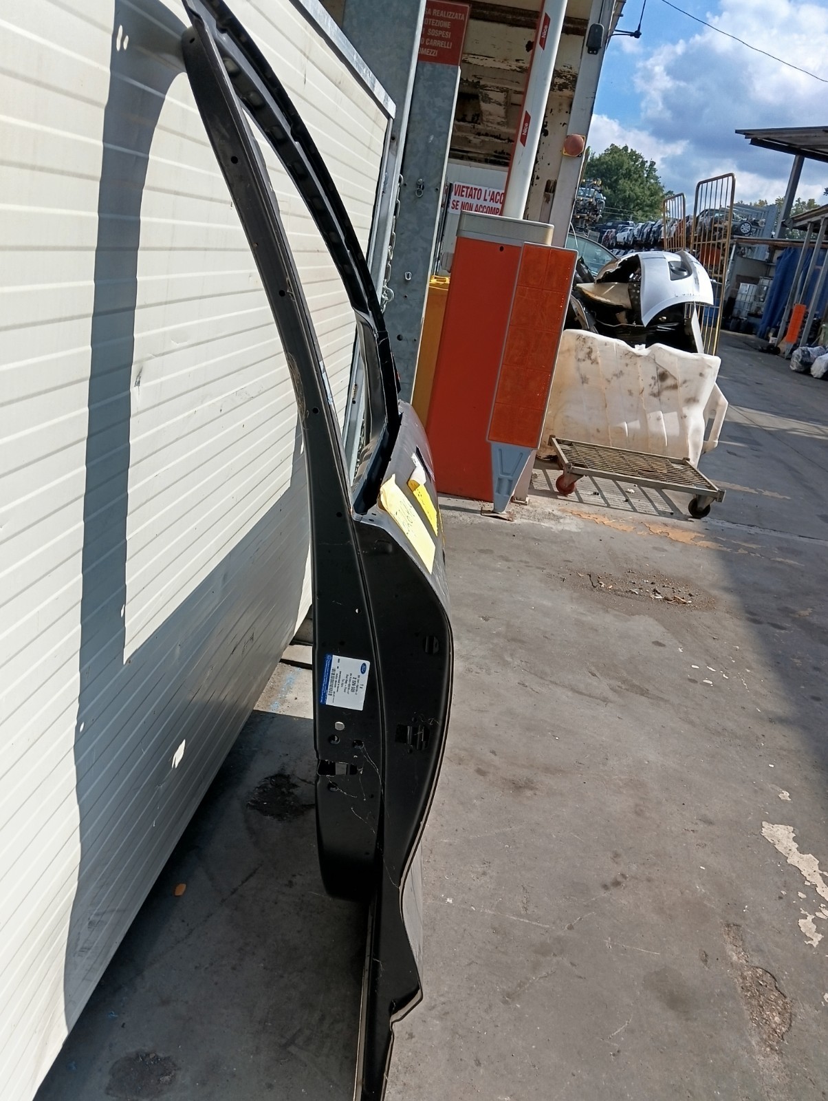Pomili Lamierati esterni portiera anteriore destra Ford Kuga III 2526969