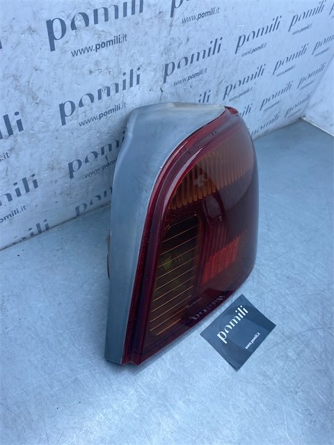 Pomili Fanaleria Fanale posteriore Toyota Yaris destro 03/99-11/05 JPP