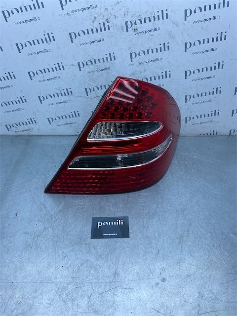Pomili Fanaleria Mercedes-Benz Classe E W/S211 fanale posteriore destro