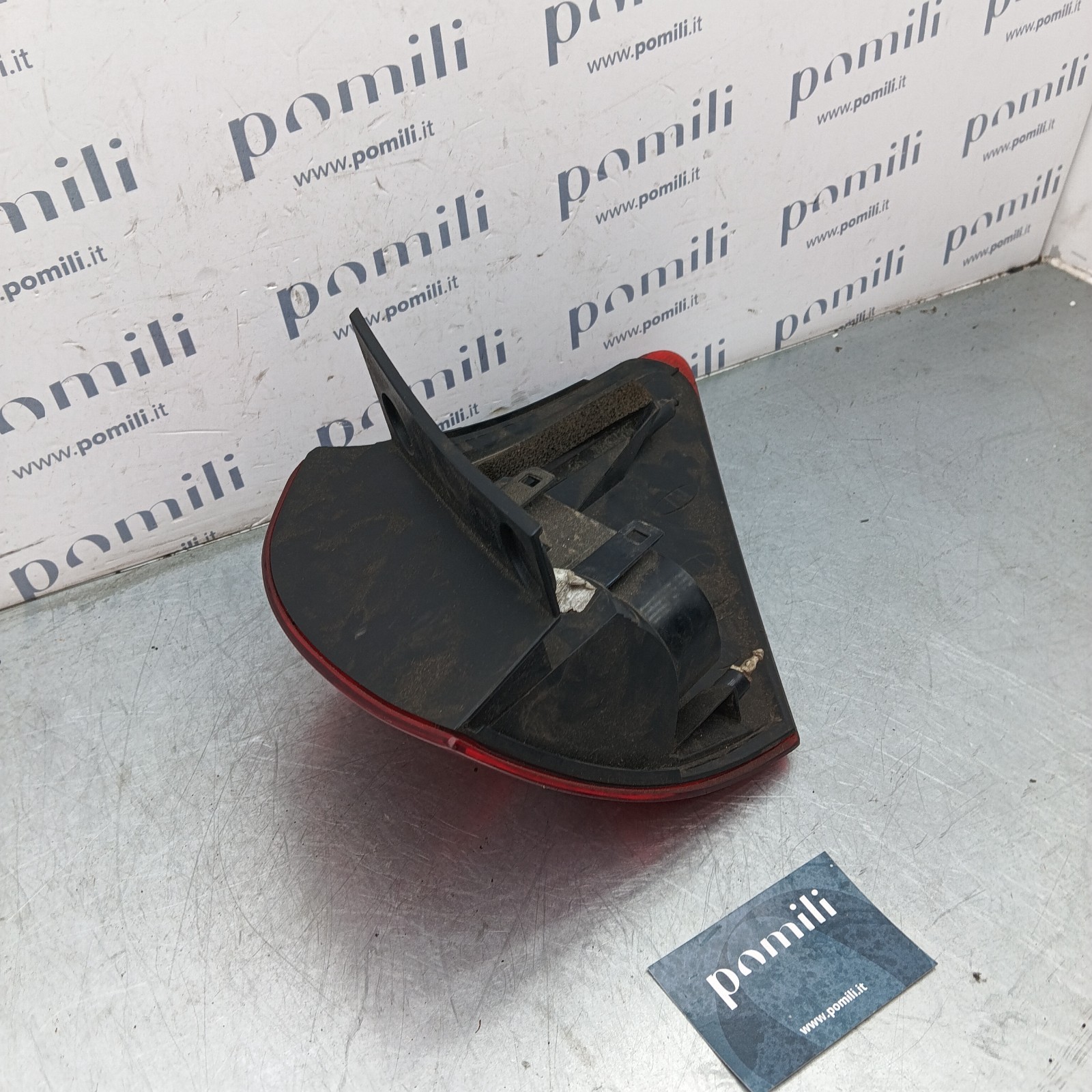 Pomili Fanaleria Fanale posteriore sinistro Nissan Qashqai 2006-2010 89070311 usato