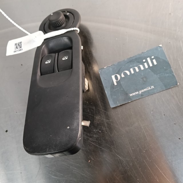 Pomili Rivestimenti interni e parti interne Interruttore alzacristalli porta ant. SX Renault Modus 2a Serie (01/08>06/13<)