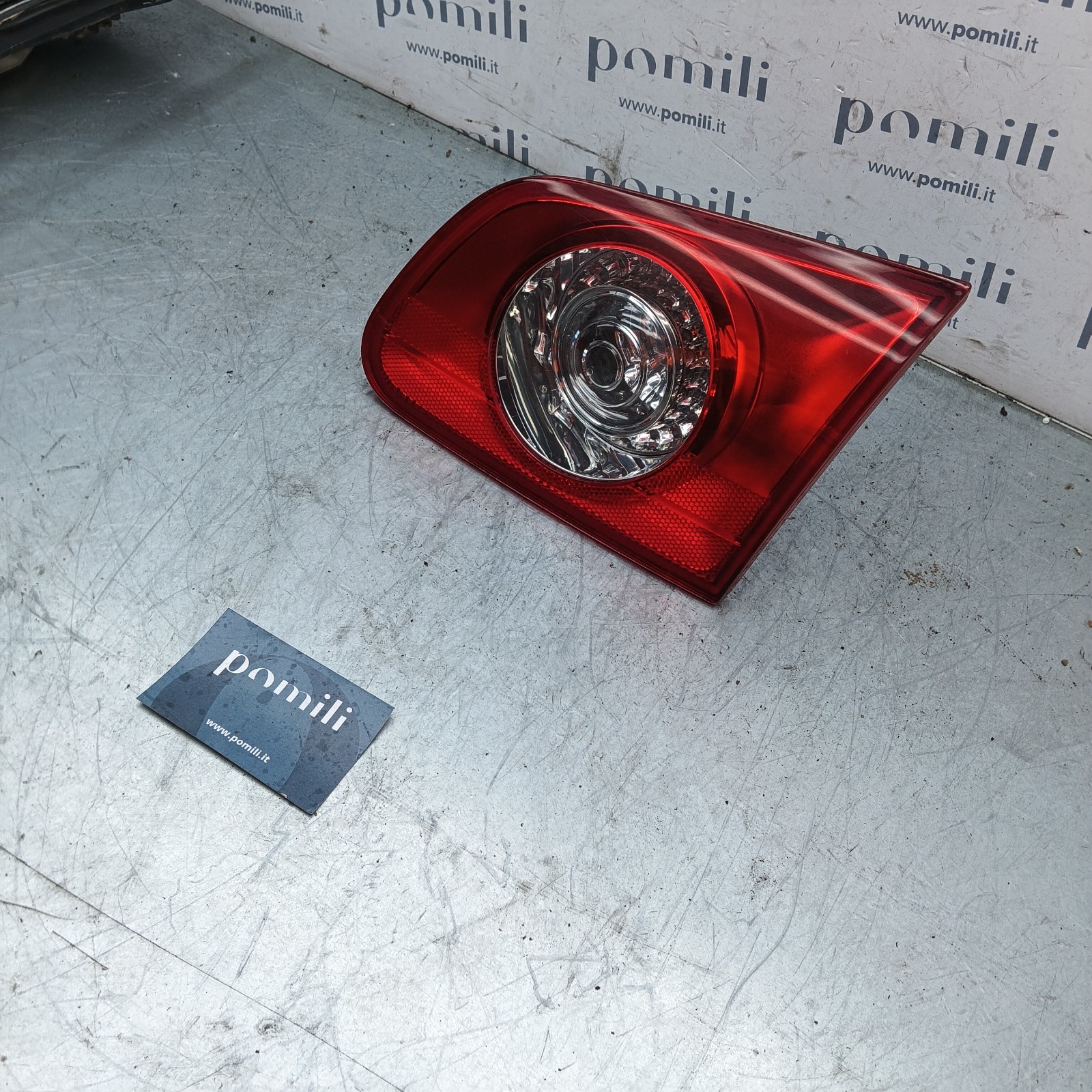 Pomili Fanaleria Volkswagen Passat B6 fanale posteriore interno destro usato 3C9945094