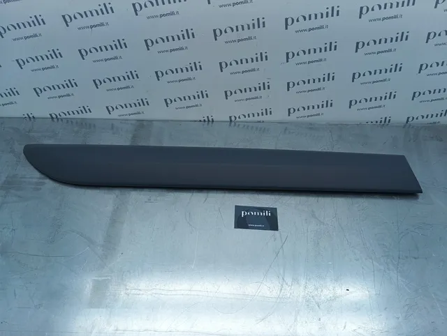 Pomili Lamierati esterni Protezione inferiore porta sinistra Toyota ProAce SU001-A6173