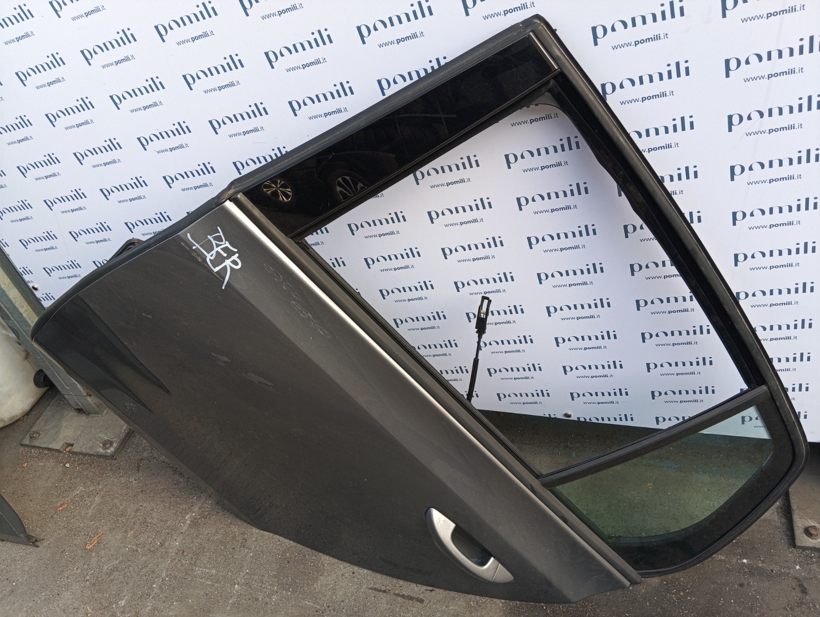 Pomili Lamierati esterni Portiera posteriore sinistra Volkswagen Golf VI usata