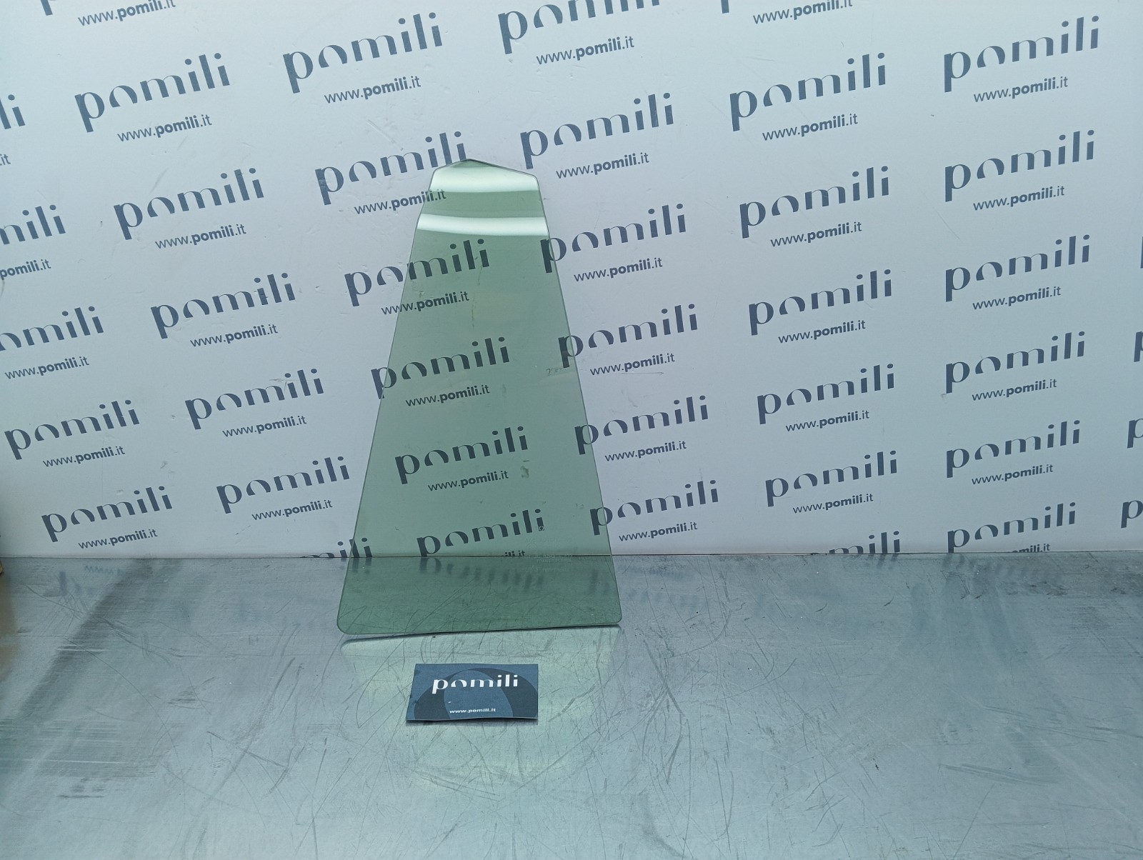 Pomili Cristalli Toyota RAV4 XA40 vetro fisso laterale sinistro posteriore nuovo