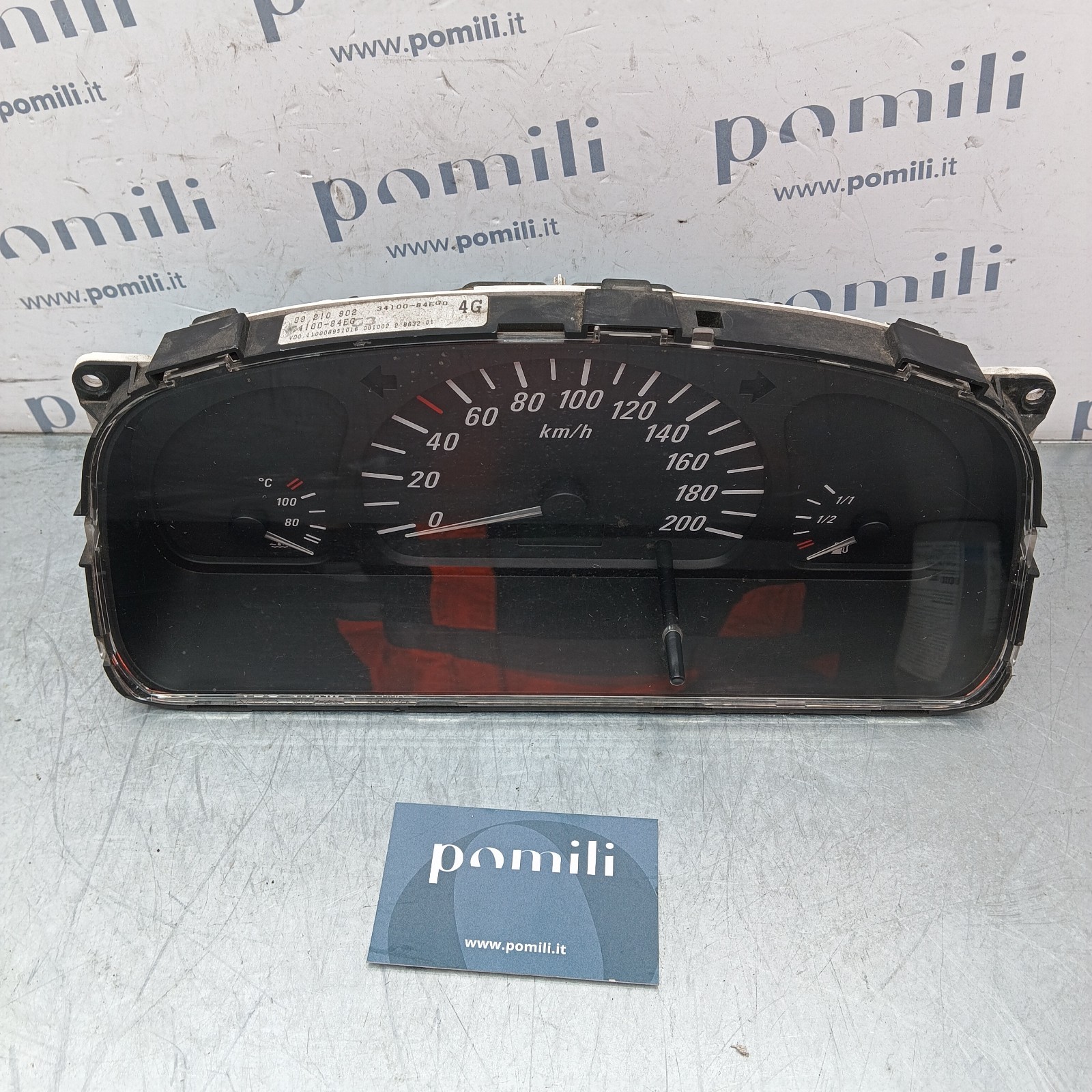 Pomili Rivestimenti interni e parti interne Quadro strumenti Opel Agila A 2000-08 34100-84EG usato