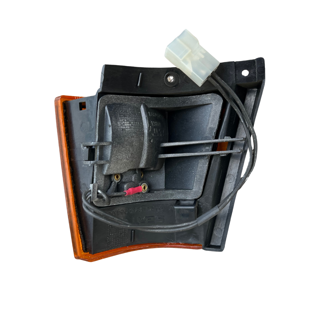 Sara Autoricambi Fanaleria 110154 INDICATORE DI DIREZIONE ANTERIORE SX ORIGINALE SEAT indicatore