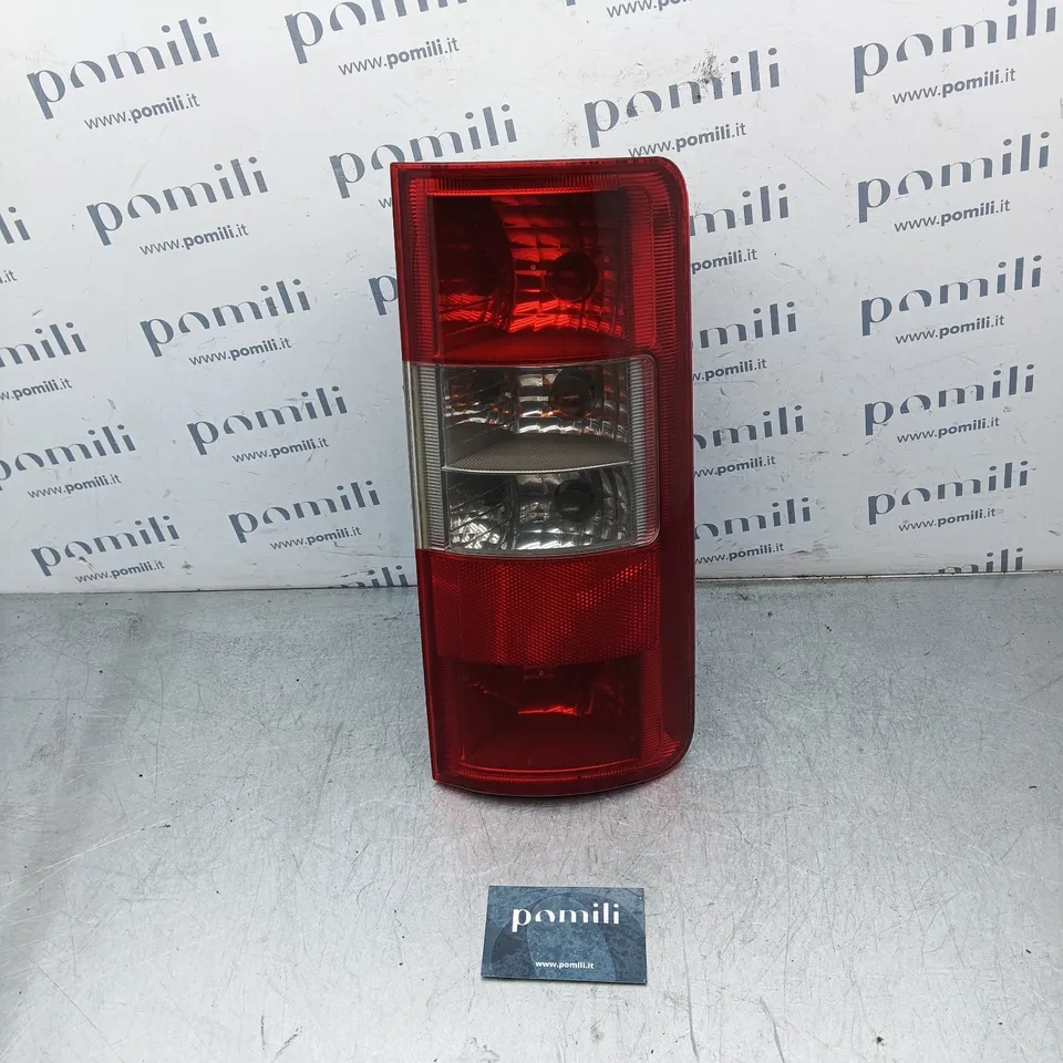 Pomili Fanaleria Ford Transit Connect/Tourneo 2T1413N412AB fanale posteriore destro usato