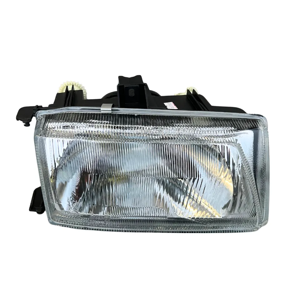 Sara Autoricambi Fanaleria LUCID fanale anteriore destro SEAT Cordoba/Ibiza (94-95)