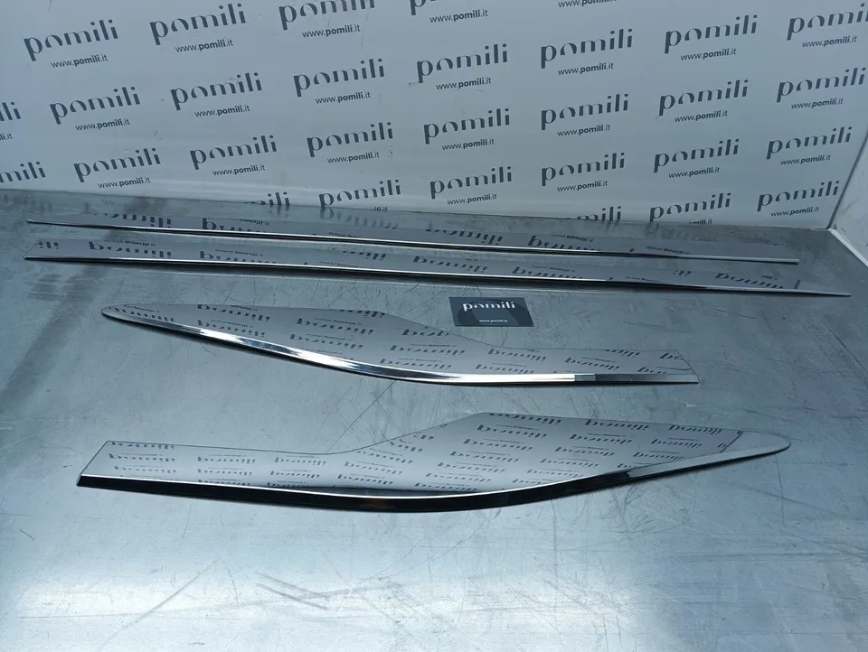 Pomili Lamierati esterni modanature laterali Toyota C-HR PW156-10000-01 kit 4 pezzi