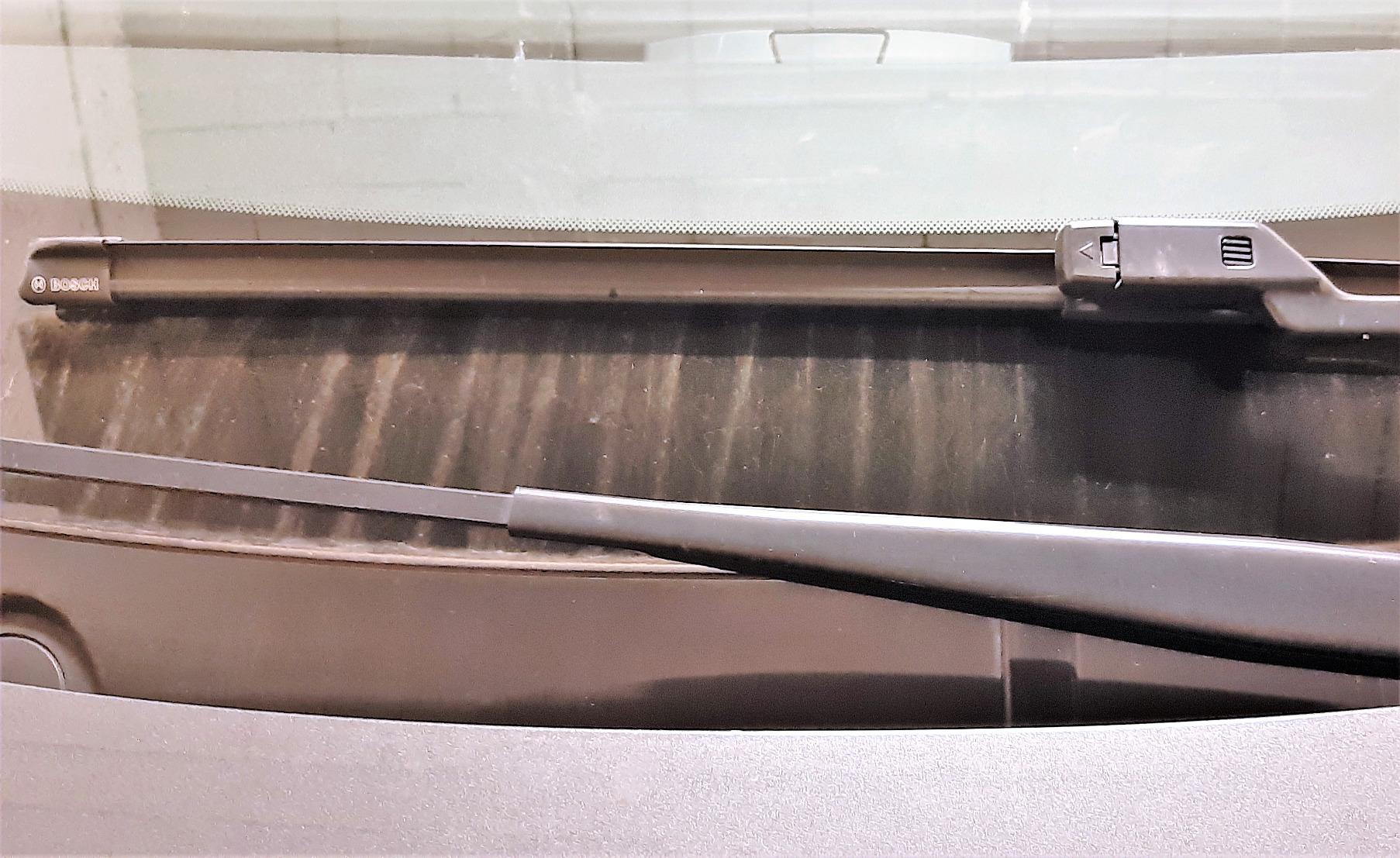 Bosch Spazzole tergicristallo AM468S 650/400 mm con spoiler