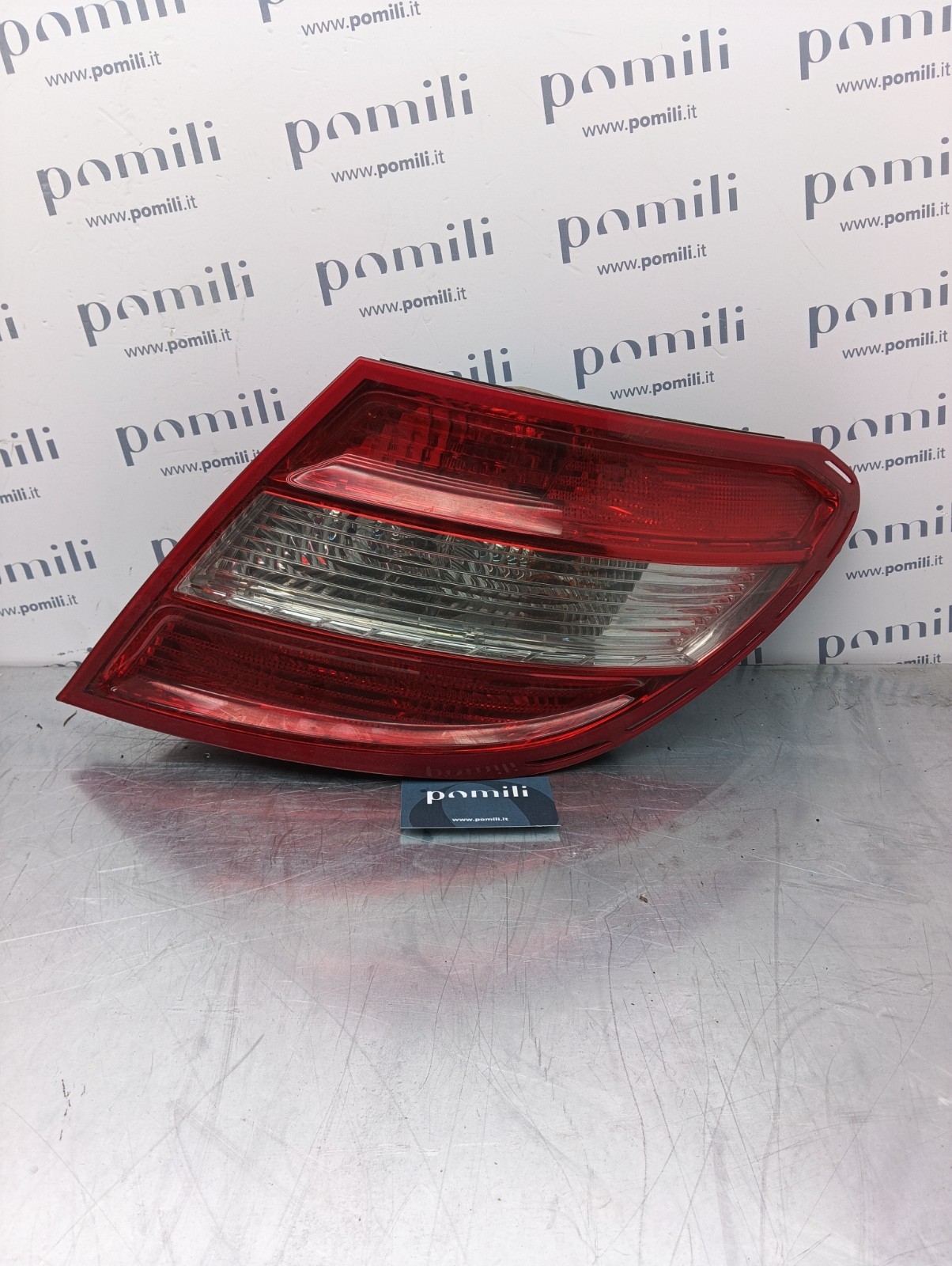 Pomili Fanaleria Mercedes Classe C300 fanale posteriore destro 2048200264R