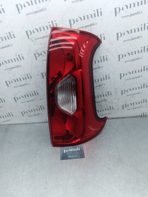 Pomili Fanaleria Fanale posteriore destro Fiat Panda Van 33 usato