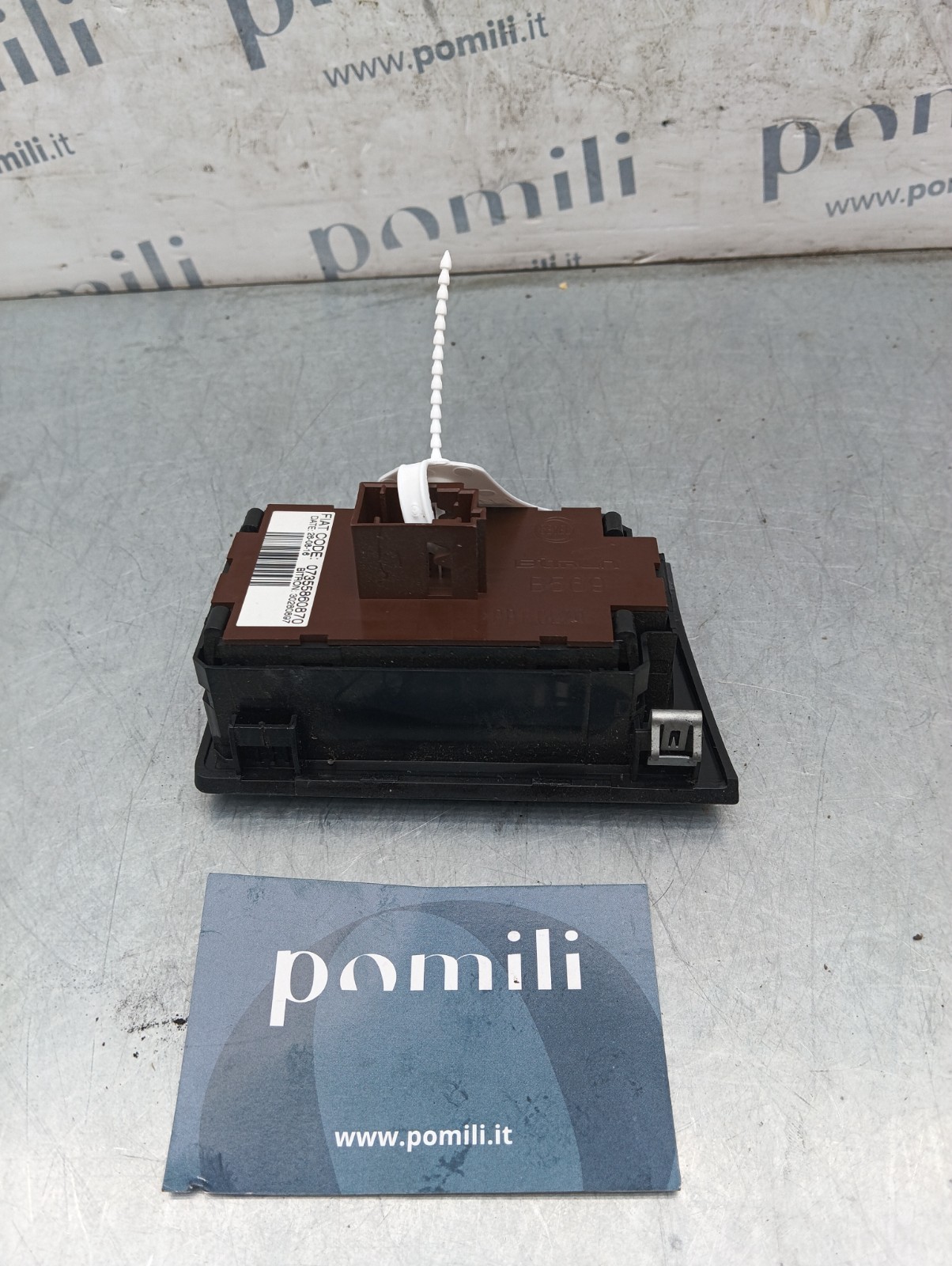 Pomili Rivestimenti interni e parti interne Fiat Ducato interruttore comando luci 07355860870 usato