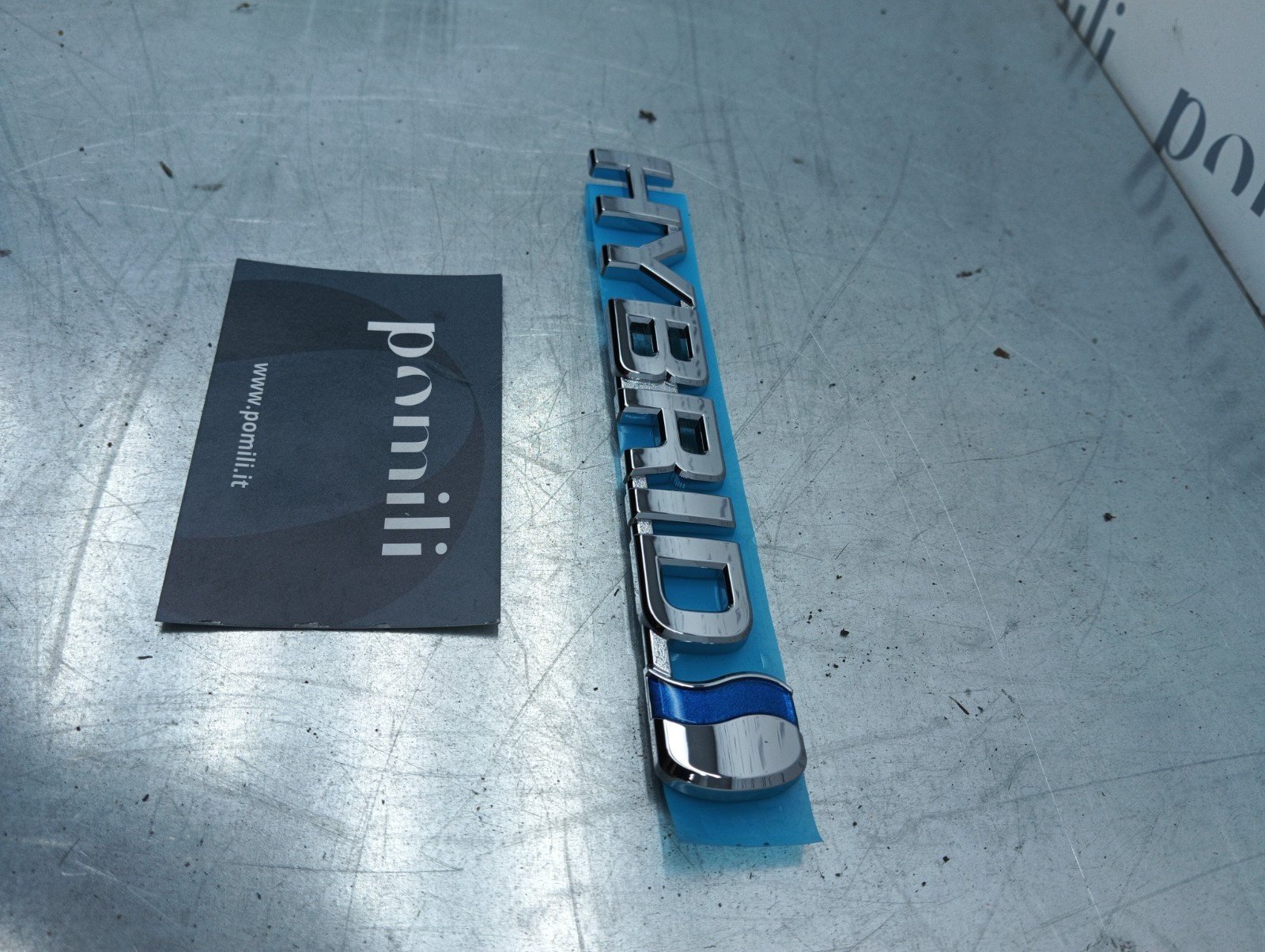 Pomili Lamierati esterni Logo Toyota Hybrid emblema nuovo