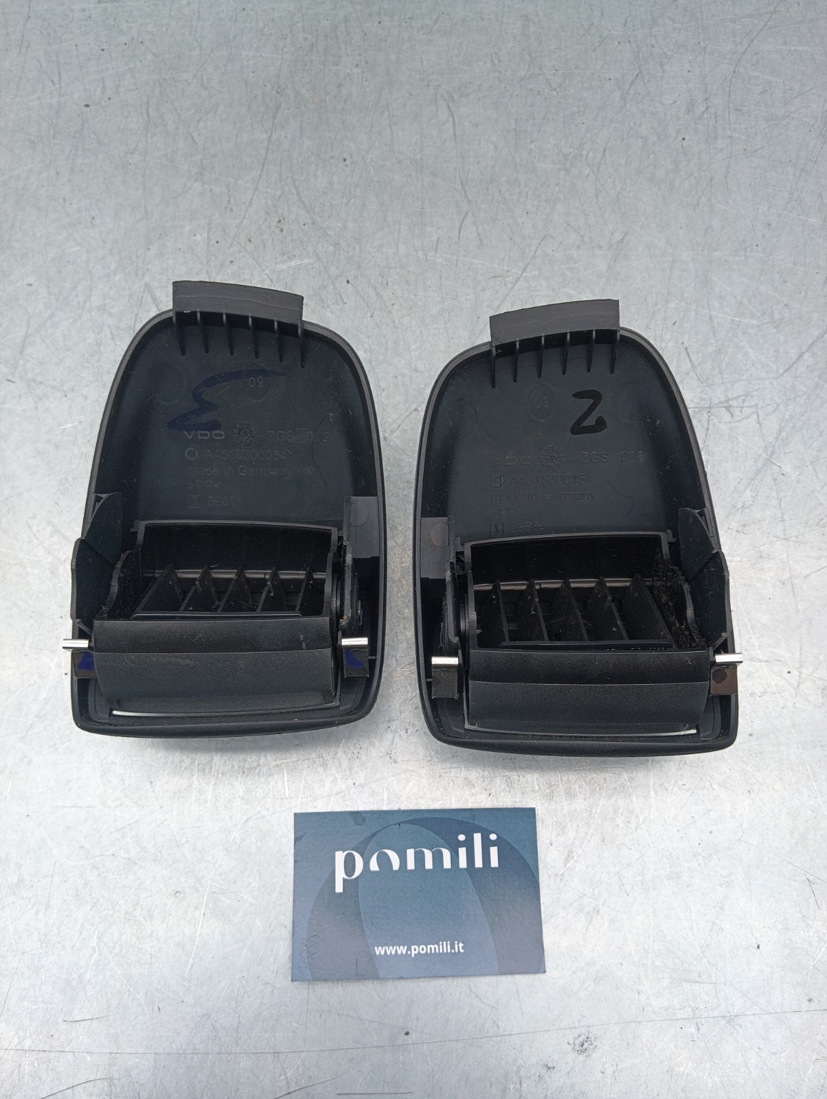 Pomili Climatizzazione Smart Fortwo 451 bocchette aria laterali sinistra destra usate