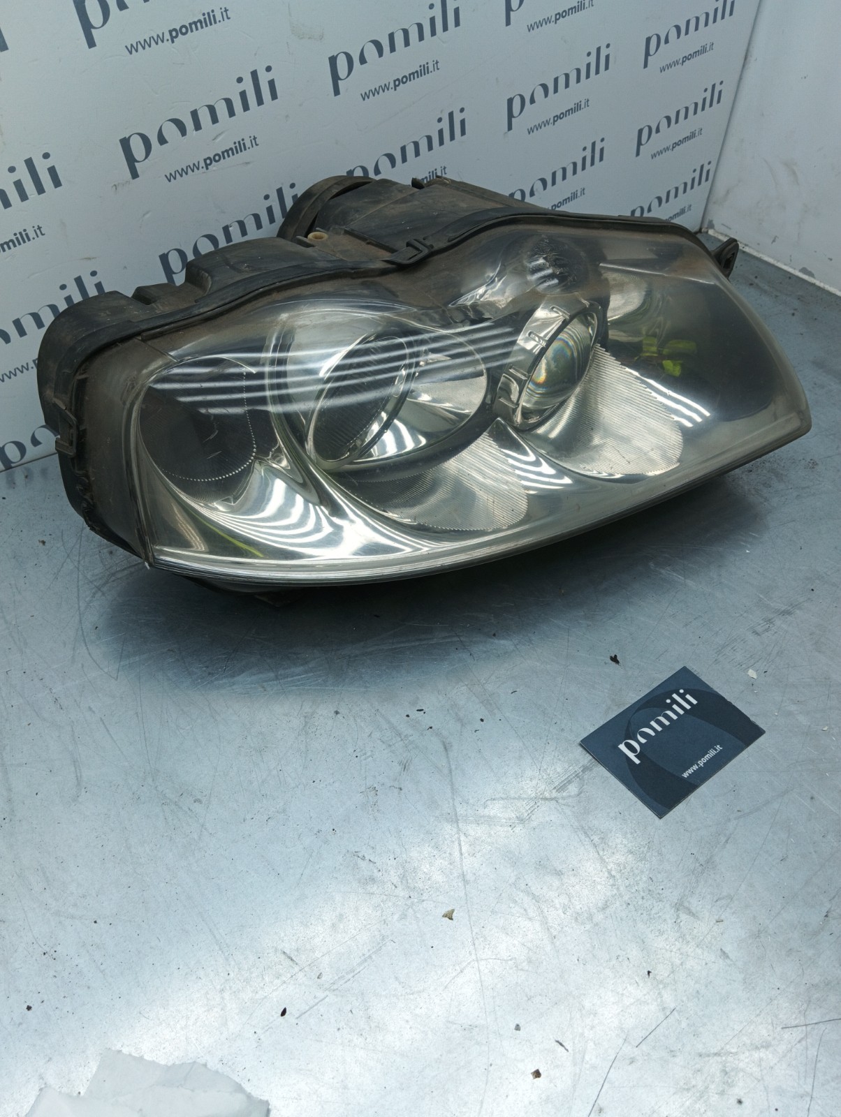 Pomili Fanaleria Alfa Romeo 166 facelift 89101027 faro anteriore destro usato