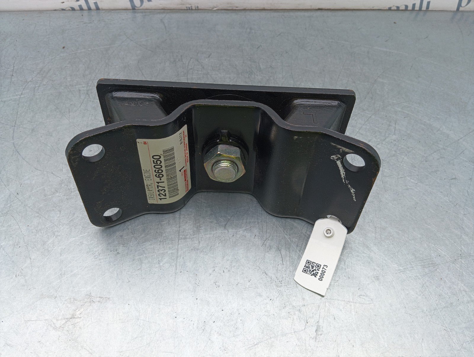 Pomili Motore e cambio con supporti supporto motore Toyota Land Cruiser 100 12371-66050