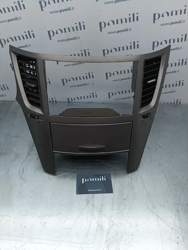 Pomili Rivestimenti interni Subaru Outback vano portaoggetti centrale usato