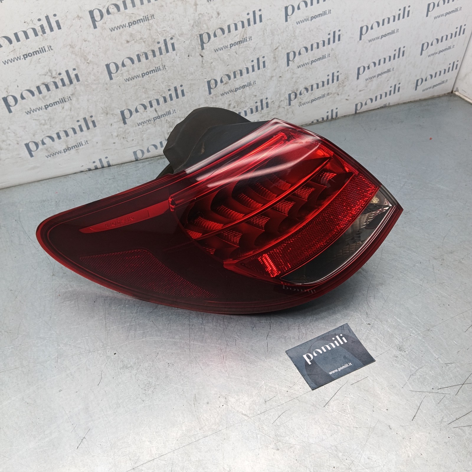 Pomili Fanaleria Mercedes-Benz Classe B W246 fanale posteriore sinistro 626131L1 usato