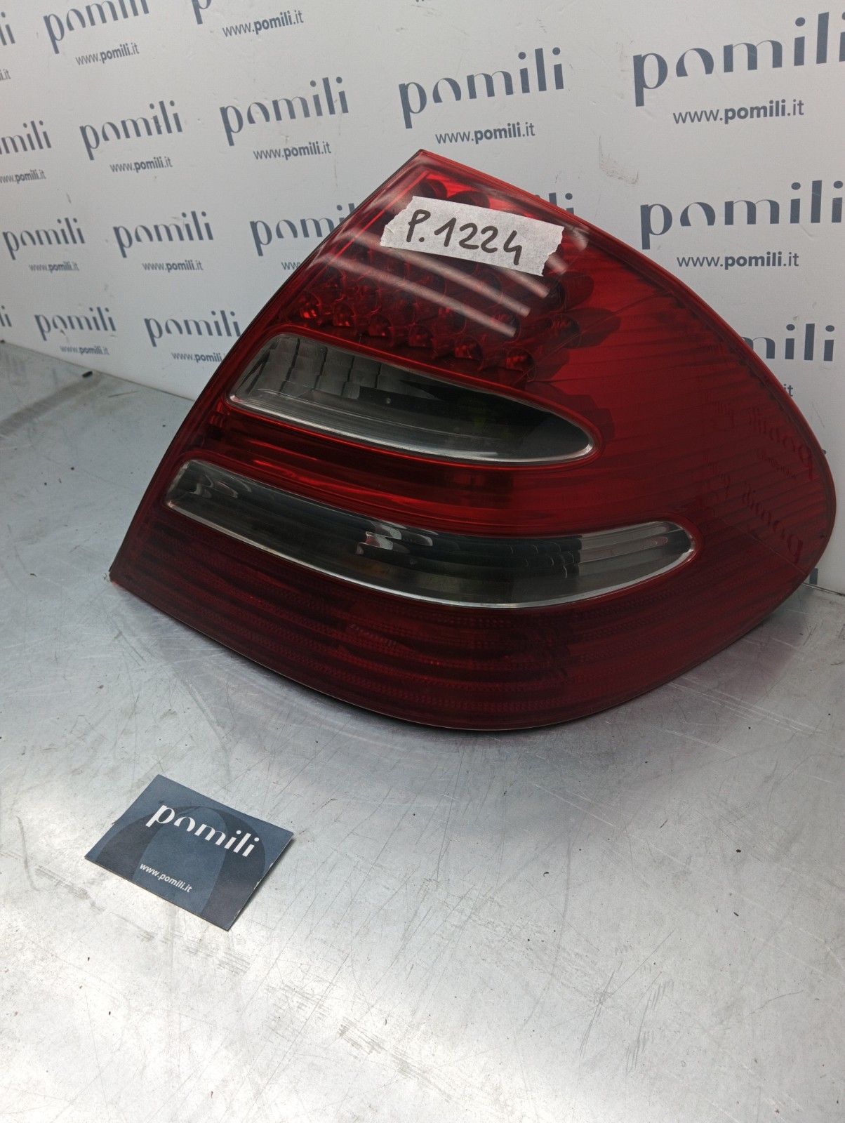 Pomili Fanaleria Fanale posteriore destro Mercedes-Benz Classe E W211 (2002-06) A2118200664 usato