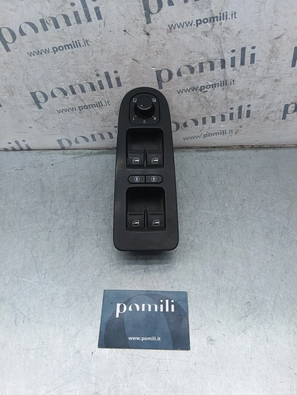 Pomili Rivestimenti interni e parti interne Pulsantiera alzavetri Volkswagen Sharan 1K0959565J usata