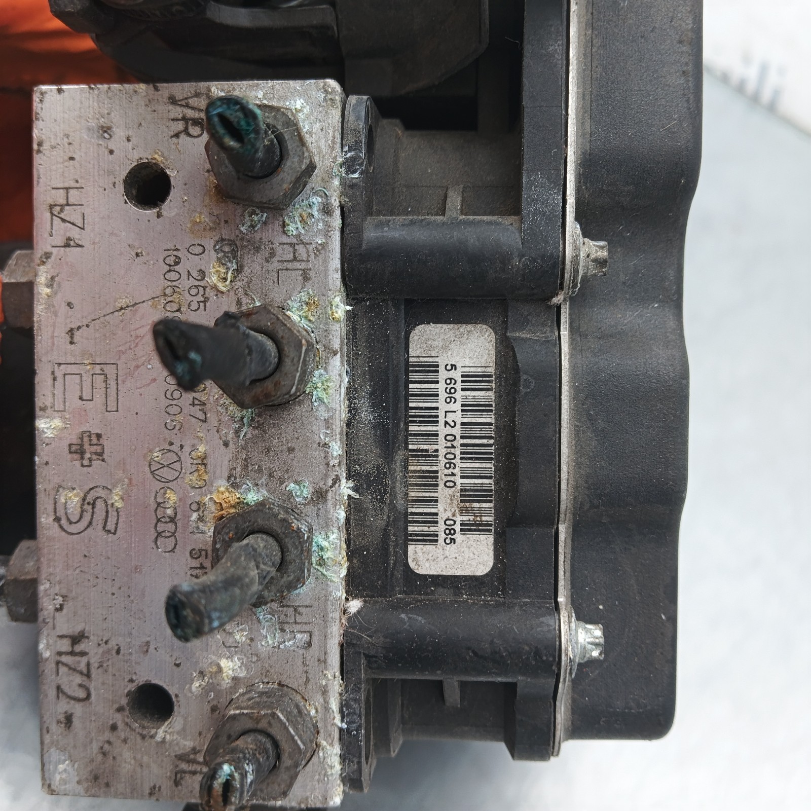 Pomili Freni e ricambi Pompa ABS Volkswagen Seat Skoda Polo Ibiza 6R0907379AJ usata