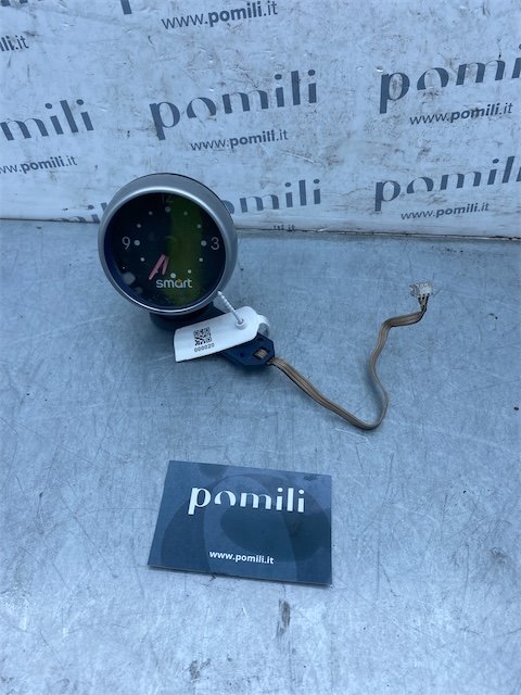Pomili Rivestimenti interni e parti interne Smart Fortwo A/C450 orologio
