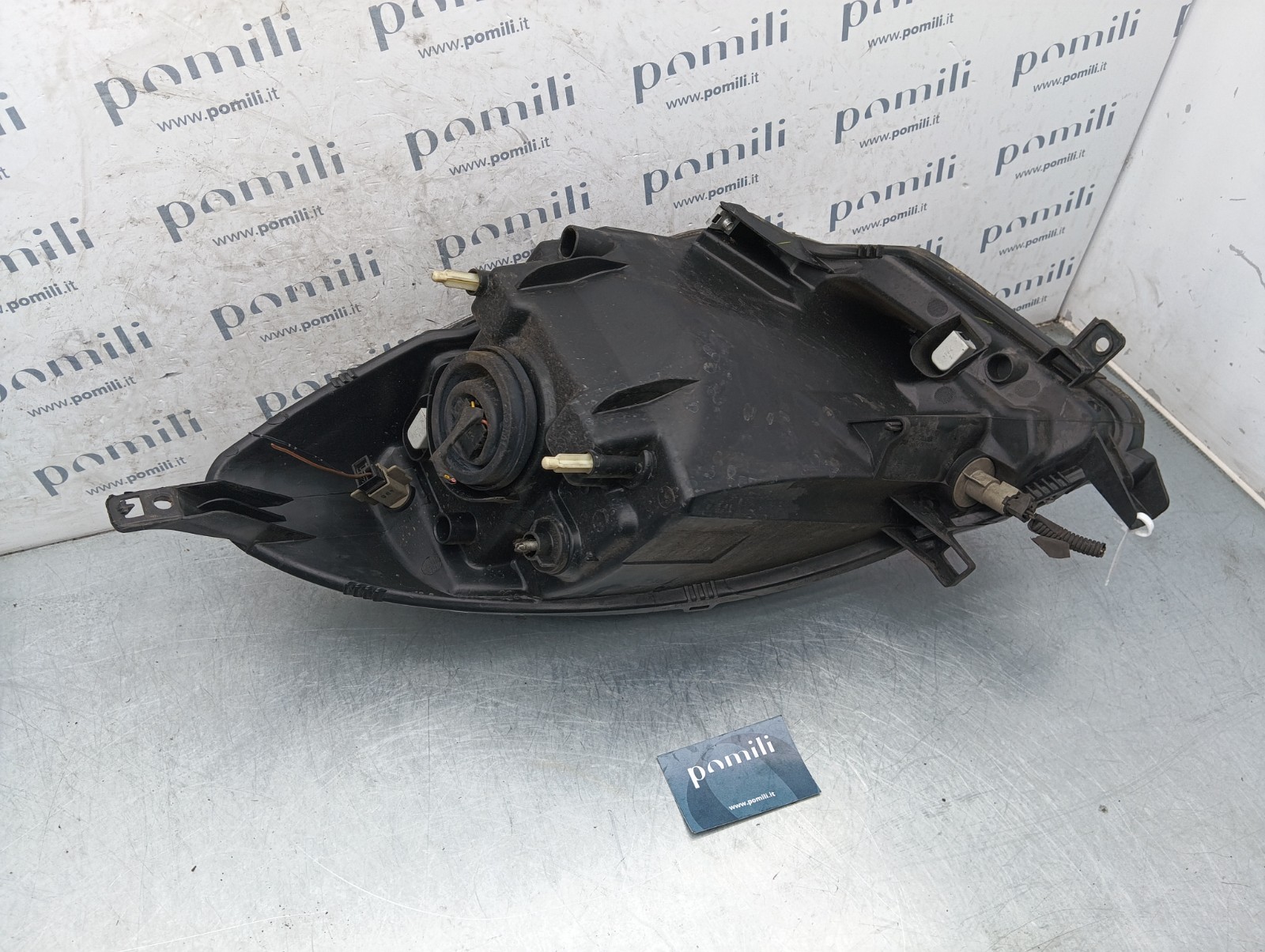 Pomili Fanaleria Nissan Note E11 08-215-11B5R-M faro anteriore destro